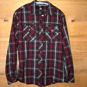 Red / black/ white / gray plaid long sleeve button up size SMALL Rock & Republic